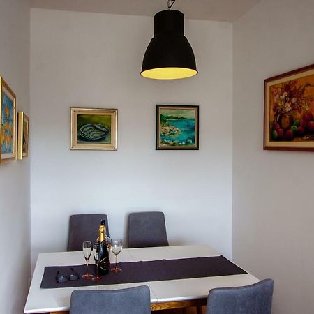 Appartement Apartman Colosseum à Pula Extérieur photo