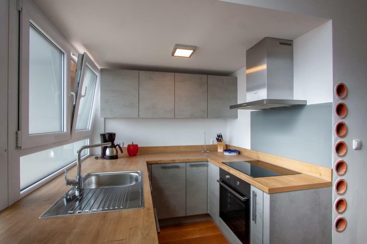 Appartement Apartman Colosseum à Pula Extérieur photo